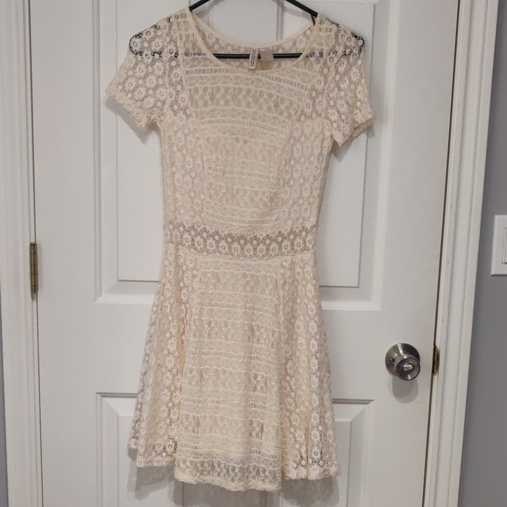 Lace dress